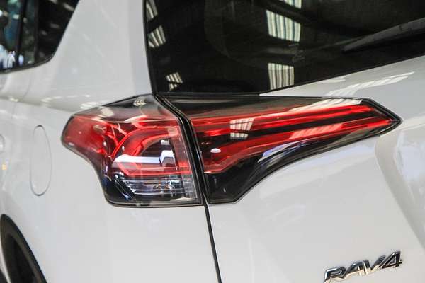 2016 Toyota RAV4 GX ZSA42R