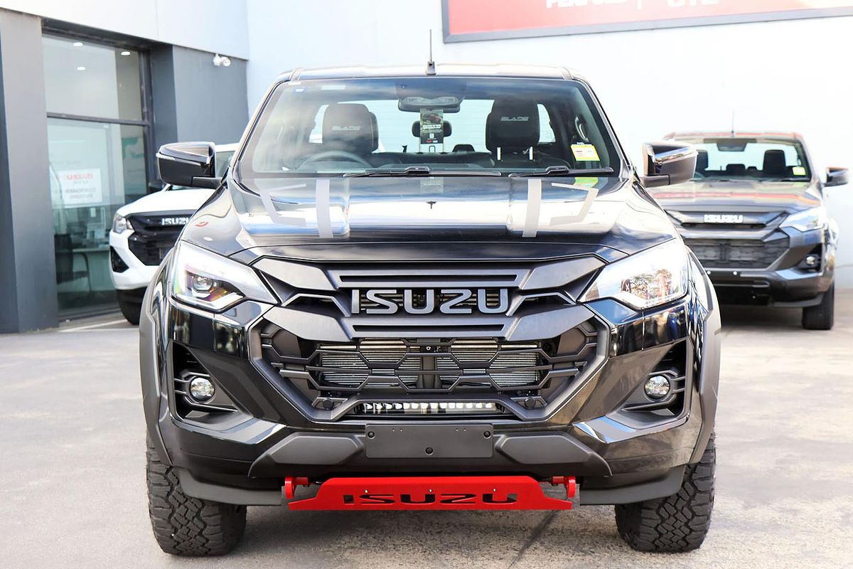 2024 Isuzu D-MAX BLADE 4X4
