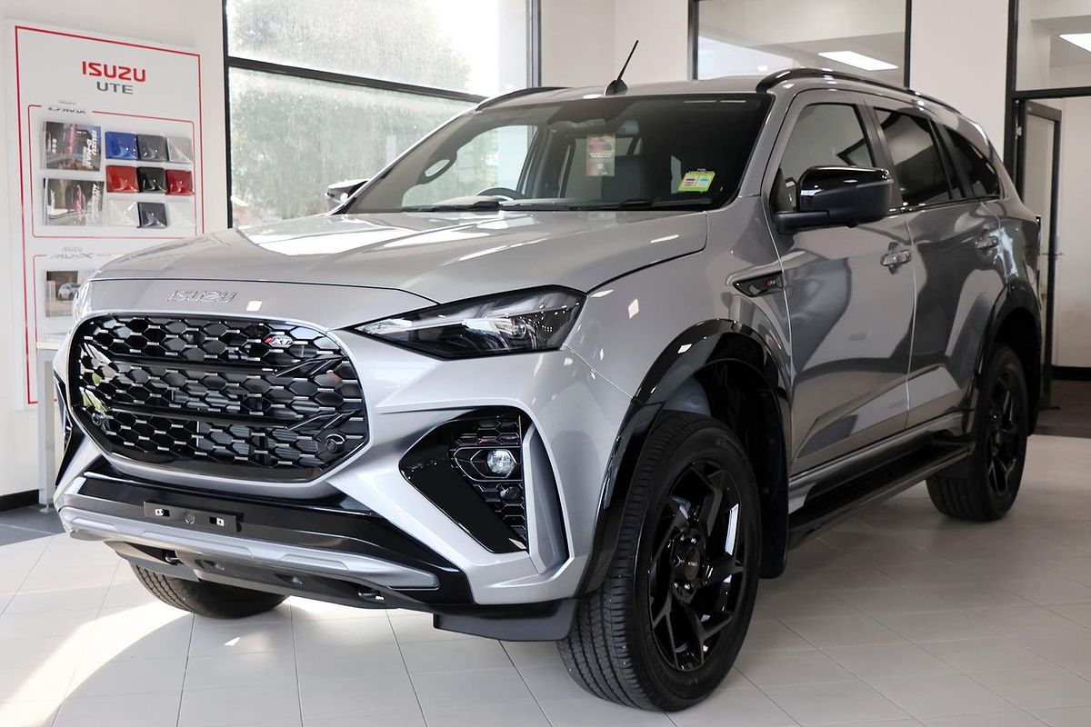 2024 Isuzu MU-X X-TERRAIN