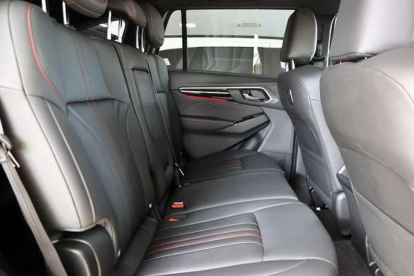 2024 Isuzu MU-X X-TERRAIN