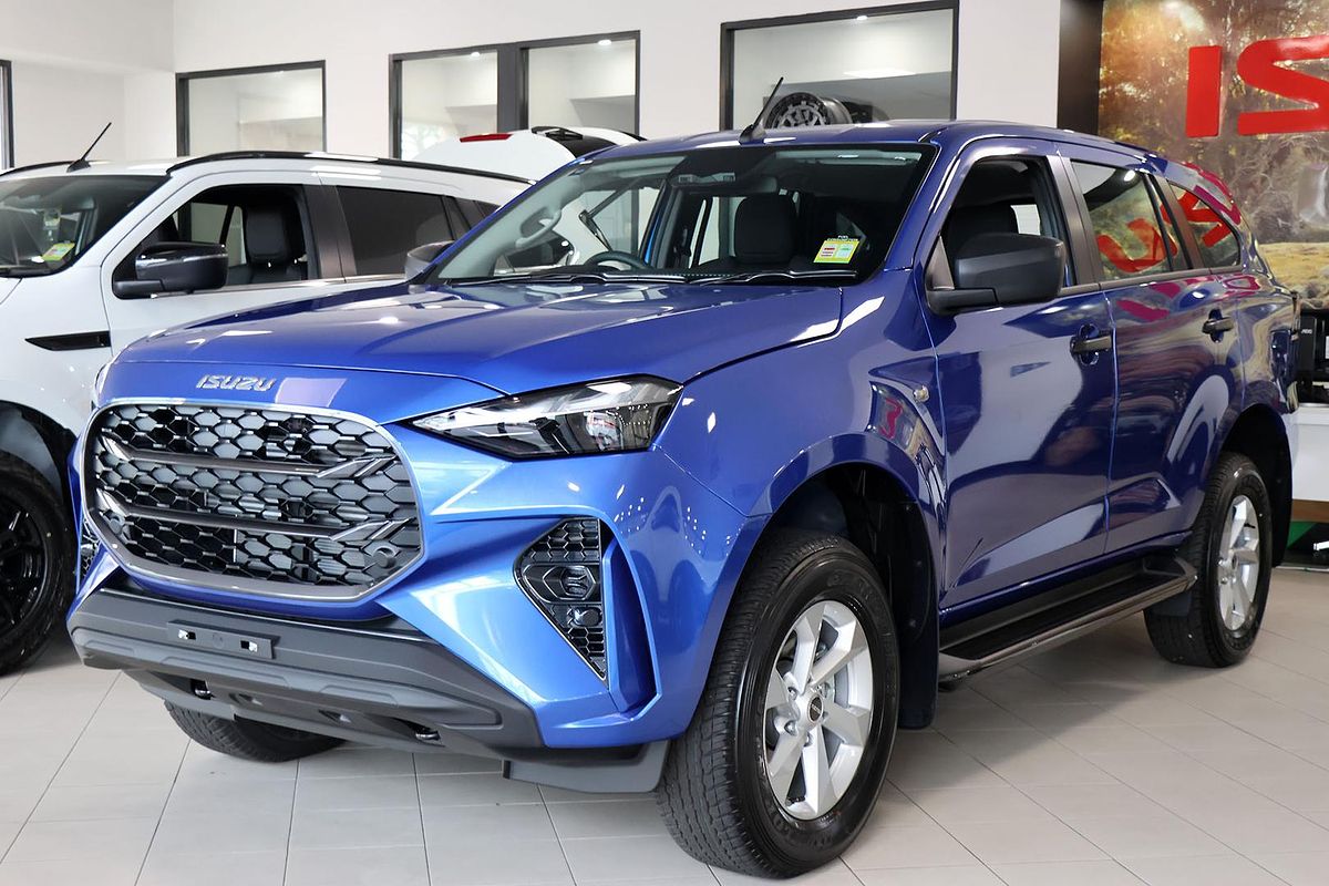 2025 Isuzu MU-X LS-M