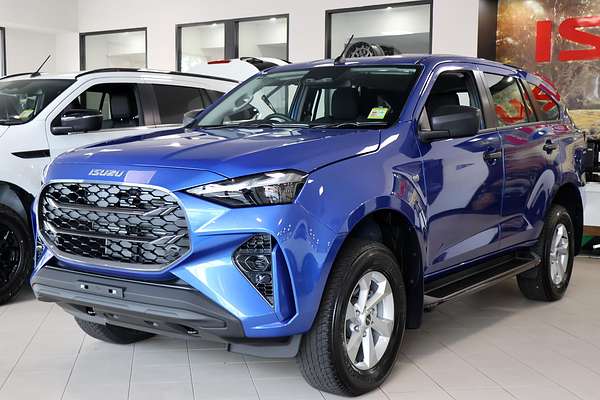 2025 Isuzu MU-X LS-M