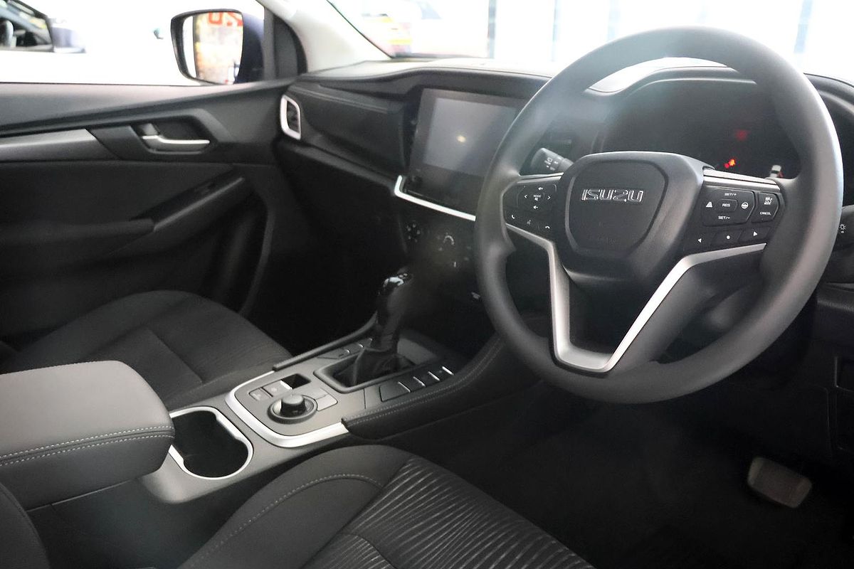 2025 Isuzu MU-X LS-M