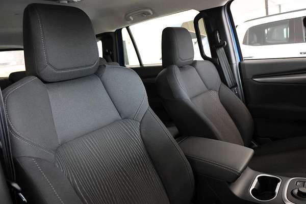 2025 Isuzu MU-X LS-M