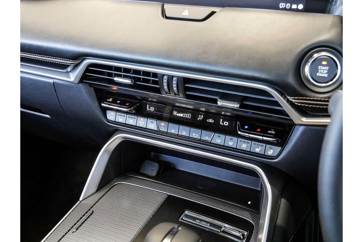 2024 Mazda CX-70 G50e Azami KJ