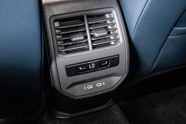 2023 CUPRA Formentor VZx KM