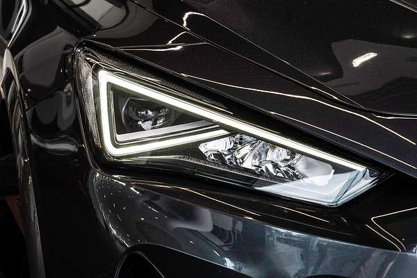 2023 CUPRA Formentor VZx KM