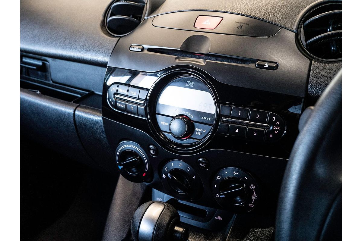 2011 Mazda 2 Neo DE Series 1