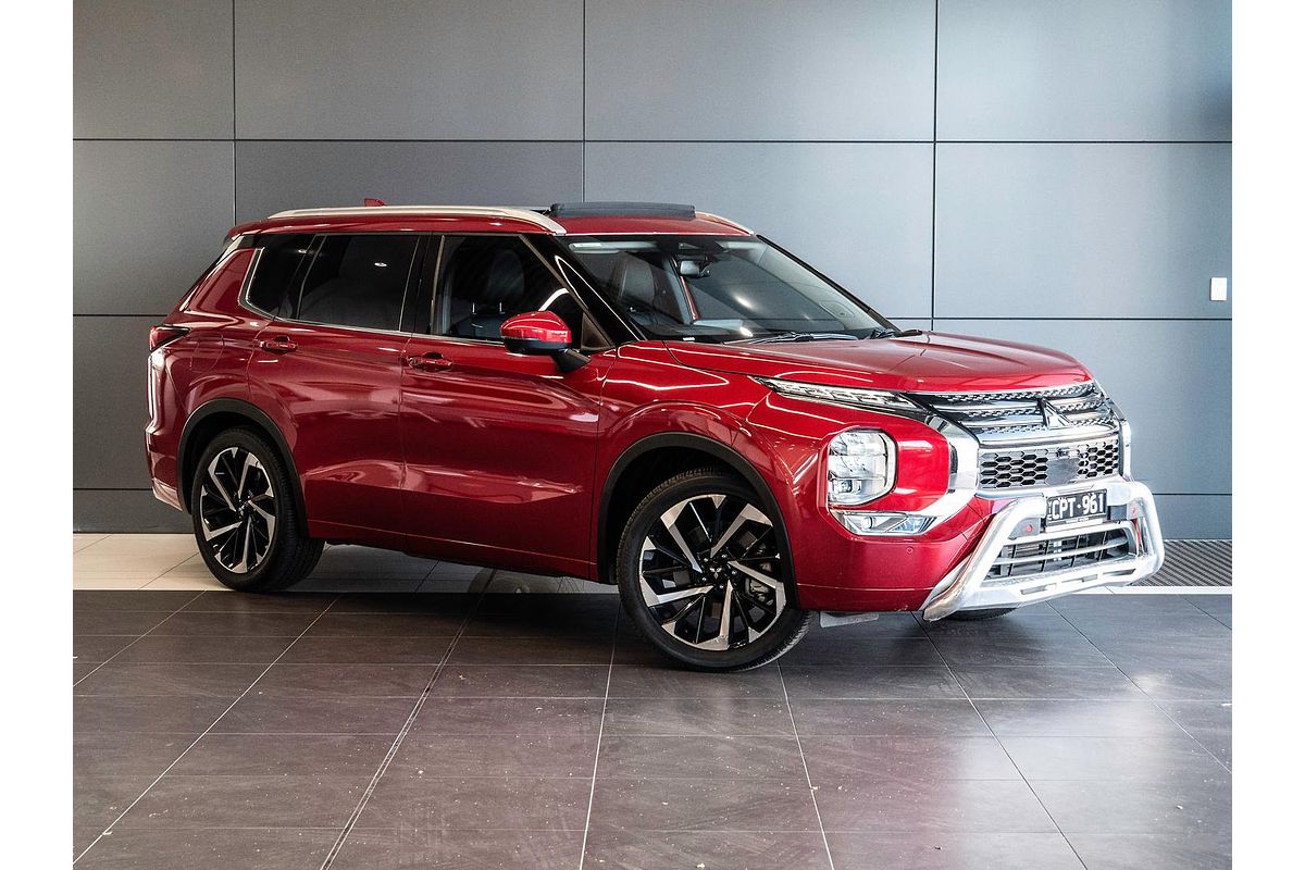 2022 Mitsubishi Outlander Exceed ZM