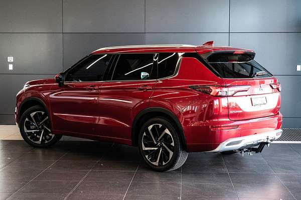 2022 Mitsubishi Outlander Exceed ZM