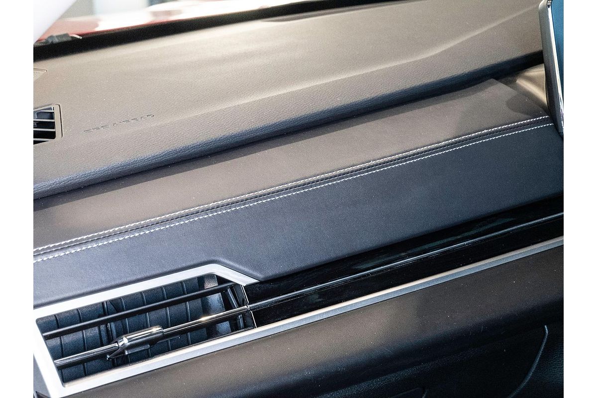 2022 Mitsubishi Outlander Exceed ZM