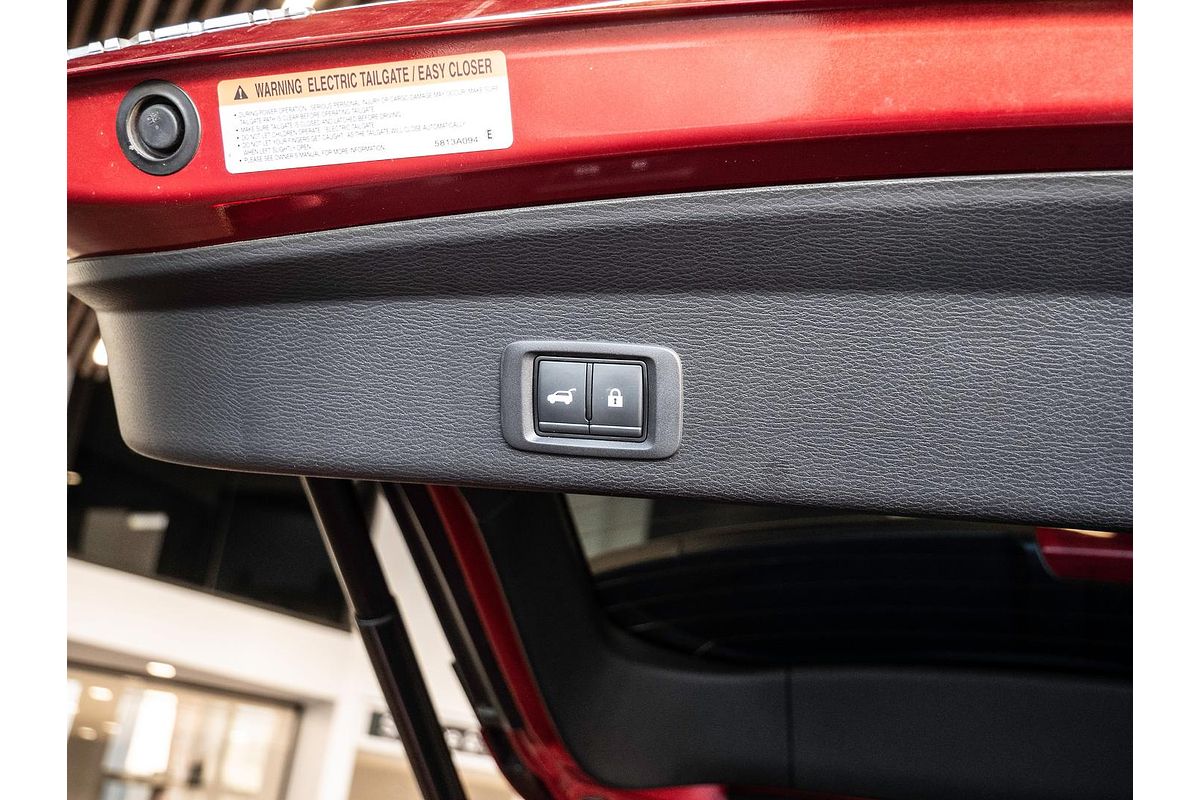 2022 Mitsubishi Outlander Exceed ZM
