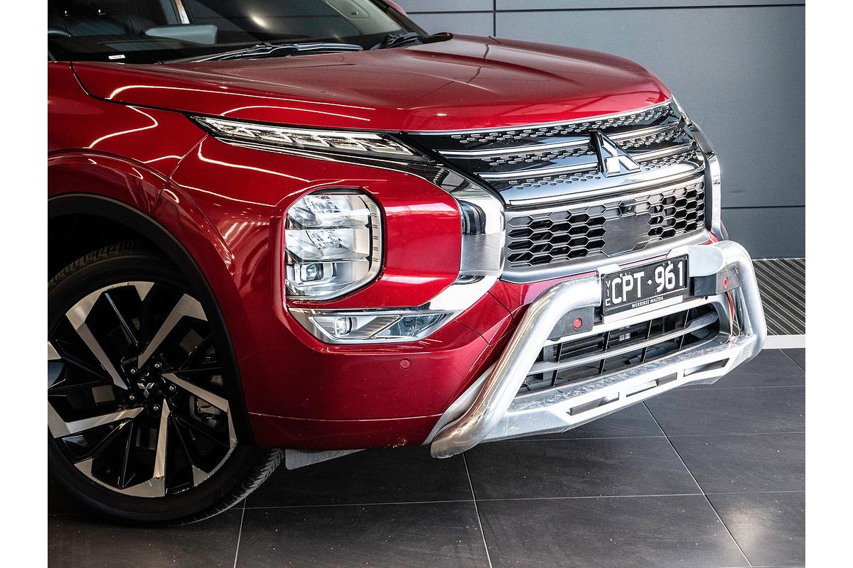 2022 Mitsubishi Outlander Exceed ZM