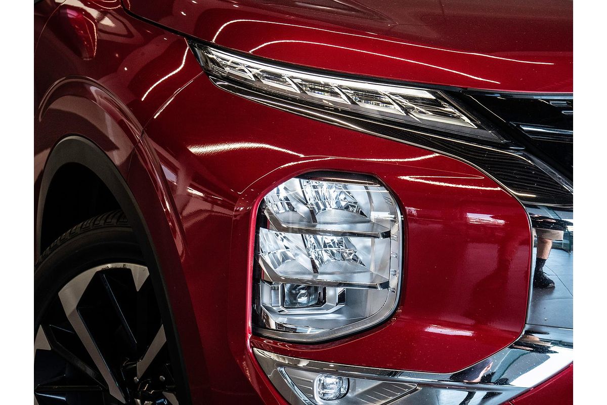 2022 Mitsubishi Outlander Exceed ZM