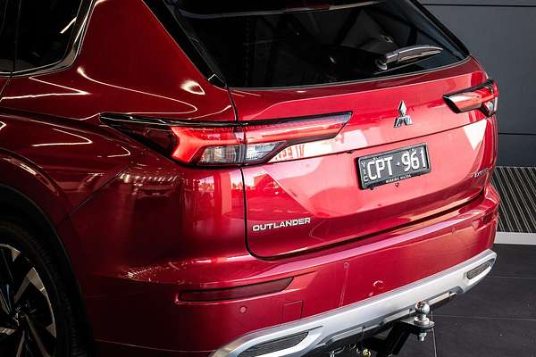 2022 Mitsubishi Outlander Exceed ZM