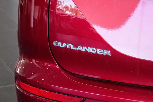 2022 Mitsubishi Outlander Exceed ZM