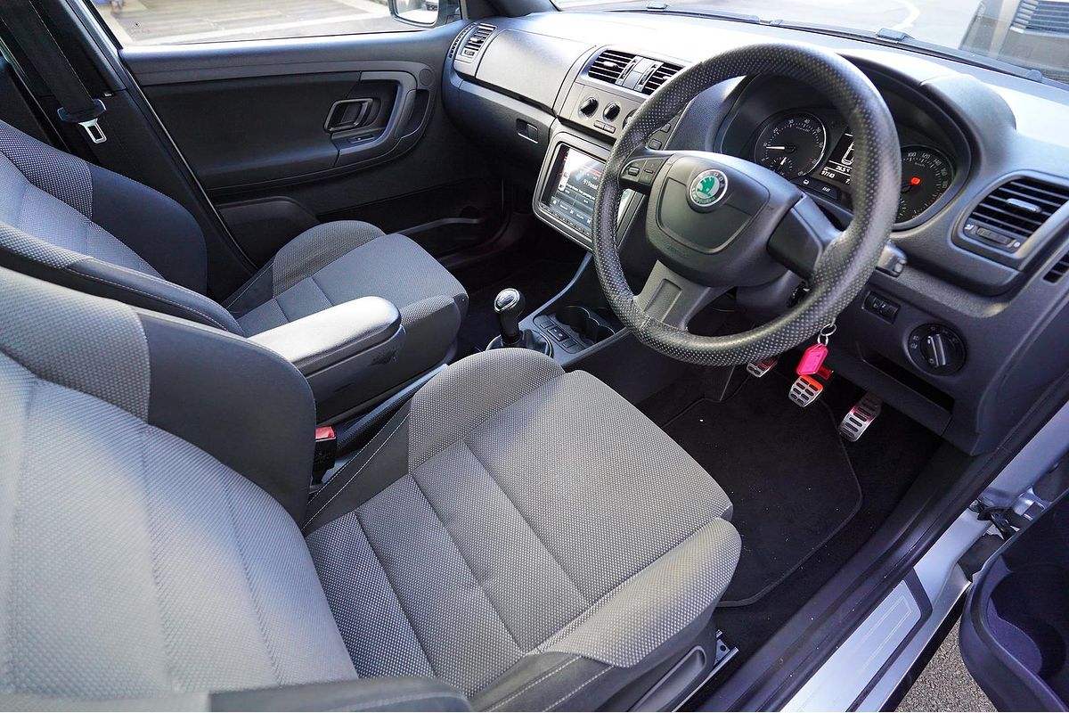 2012 SKODA FABIA FABIA 77 TSI 5JF MY12