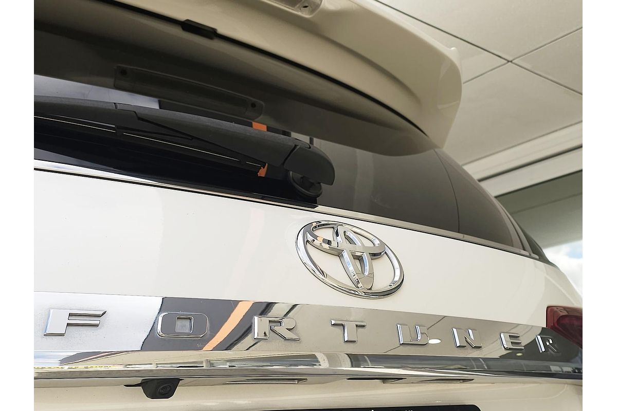 2017 Toyota Fortuner Crusade GUN156R
