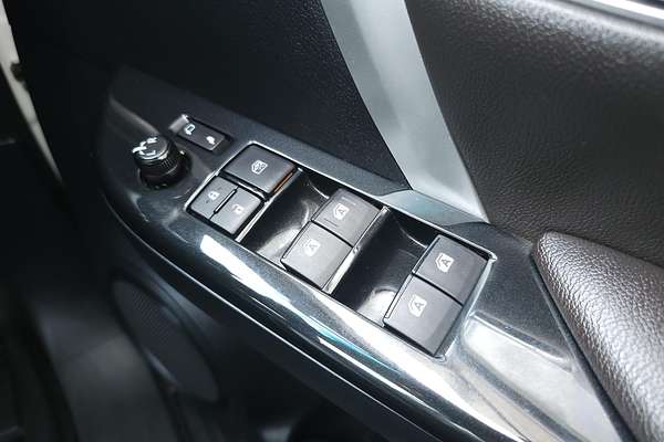 2017 Toyota Fortuner Crusade GUN156R