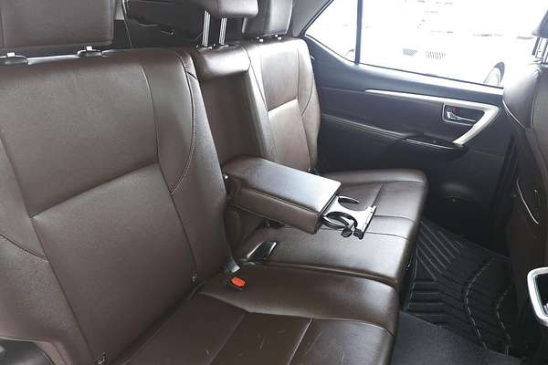 2017 Toyota Fortuner Crusade GUN156R