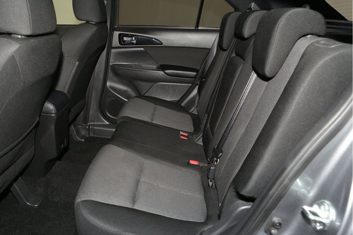 2024 Mitsubishi Eclipse Cross LS YB