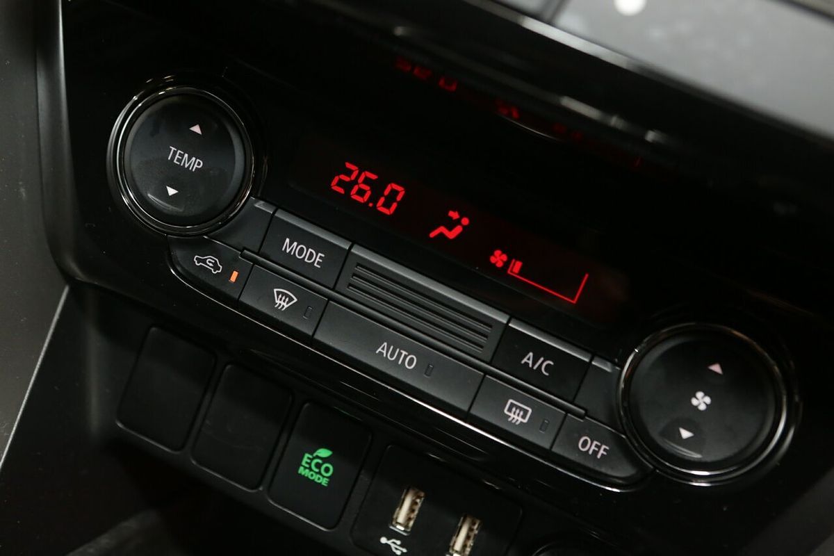 2024 Mitsubishi Eclipse Cross LS YB