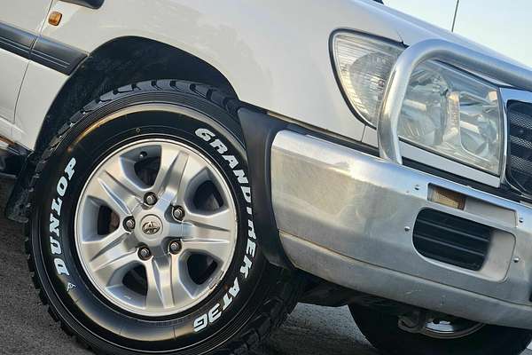 2005 Toyota Landcruiser GXL (4x4) HDJ100R