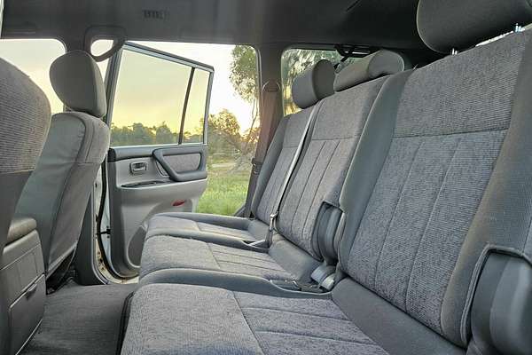 2005 Toyota Landcruiser GXL (4x4) HDJ100R