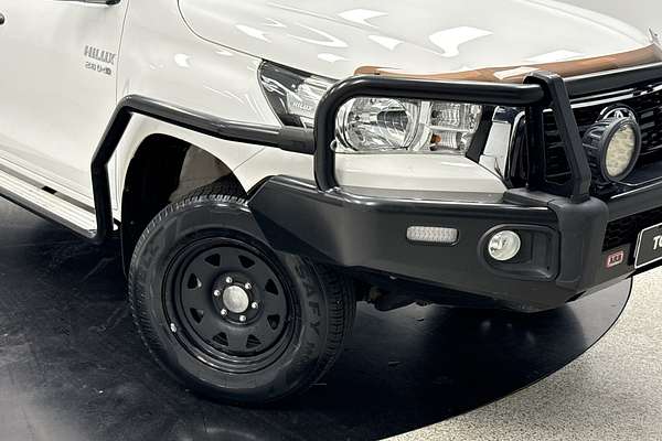 2018 Toyota Hilux SR GUN126R 4X4