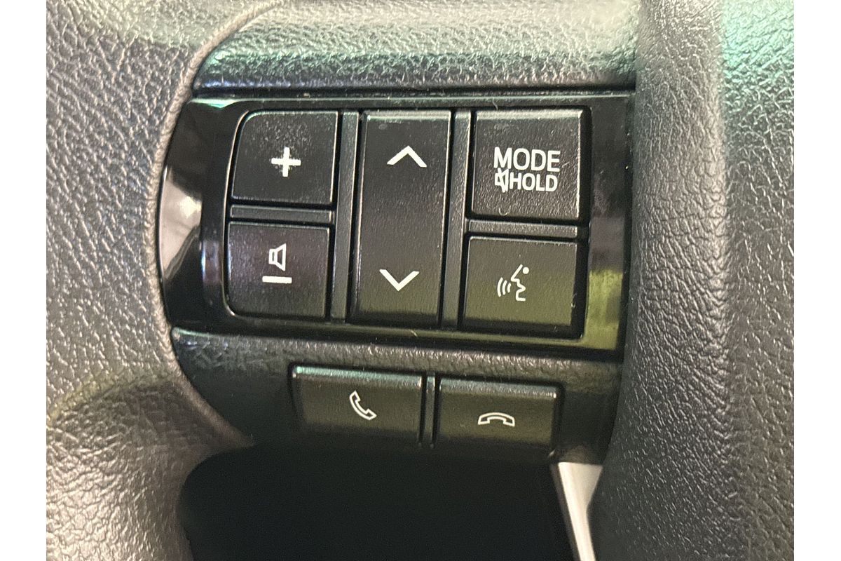 2018 Toyota Hilux SR GUN126R 4X4