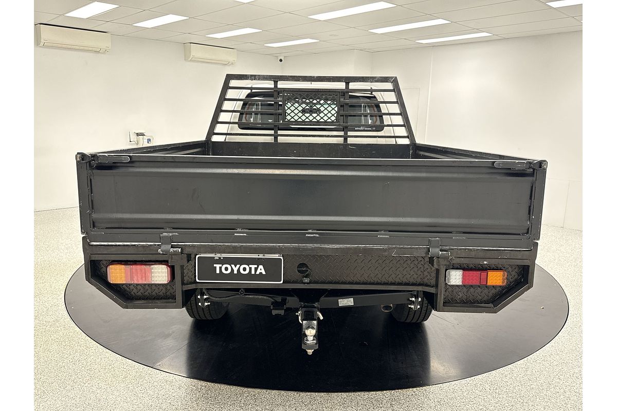 2018 Toyota Hilux SR GUN126R 4X4