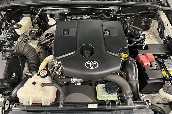 2018 Toyota Hilux SR GUN126R 4X4