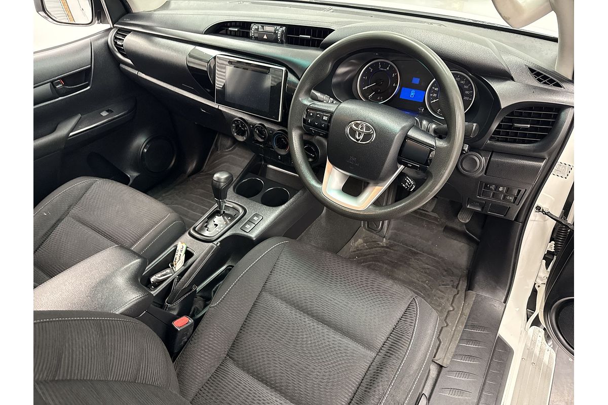 2018 Toyota Hilux SR GUN126R 4X4