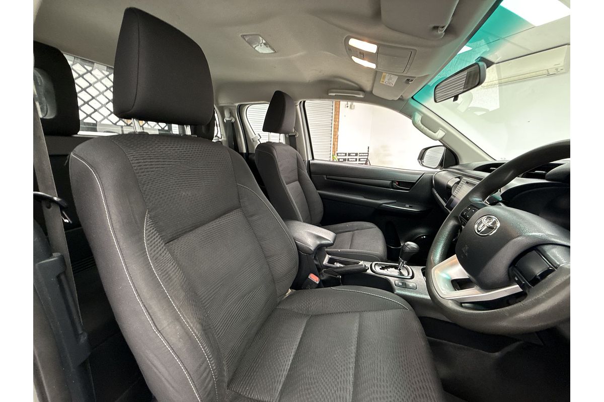 2018 Toyota Hilux SR GUN126R 4X4