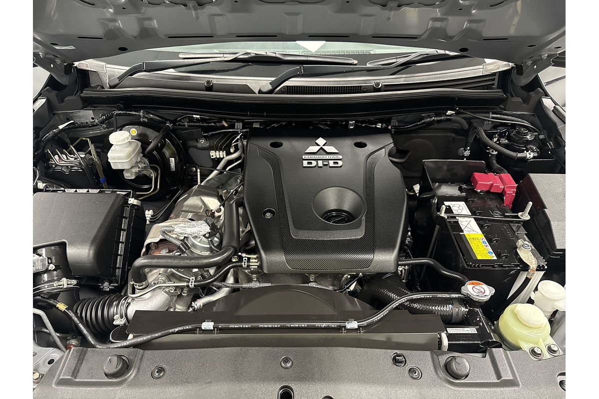 2021 Mitsubishi Triton GLX-R MR 4X4