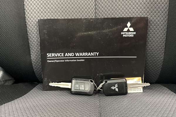 2021 Mitsubishi Triton GLX-R MR 4X4