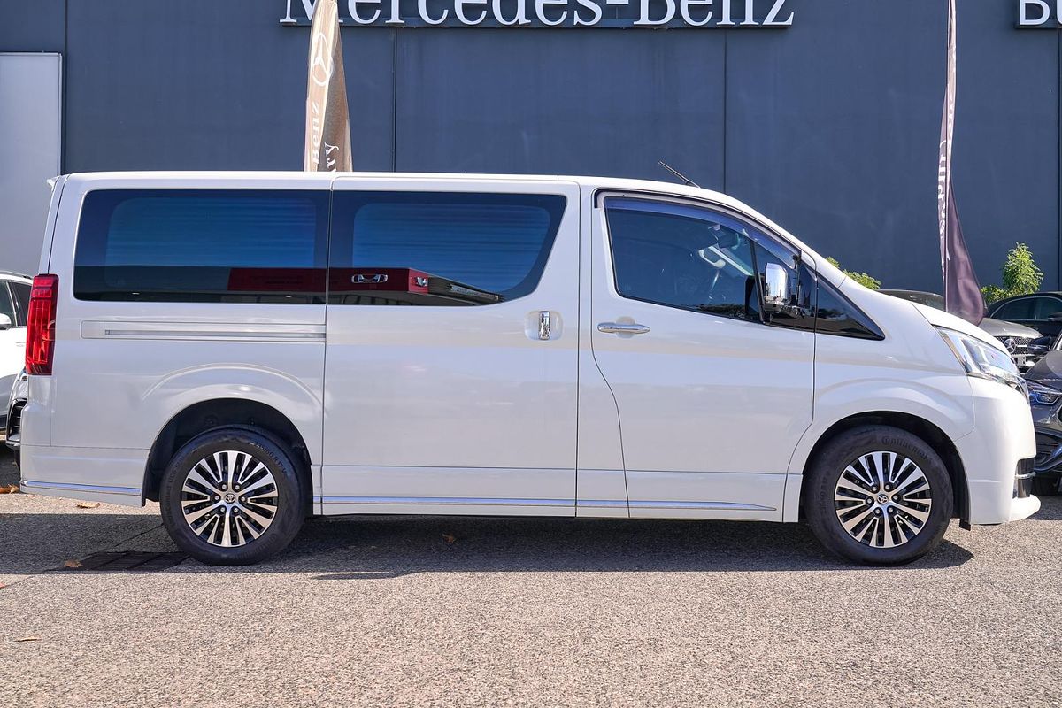 2019 Toyota Granvia VX GDH303R