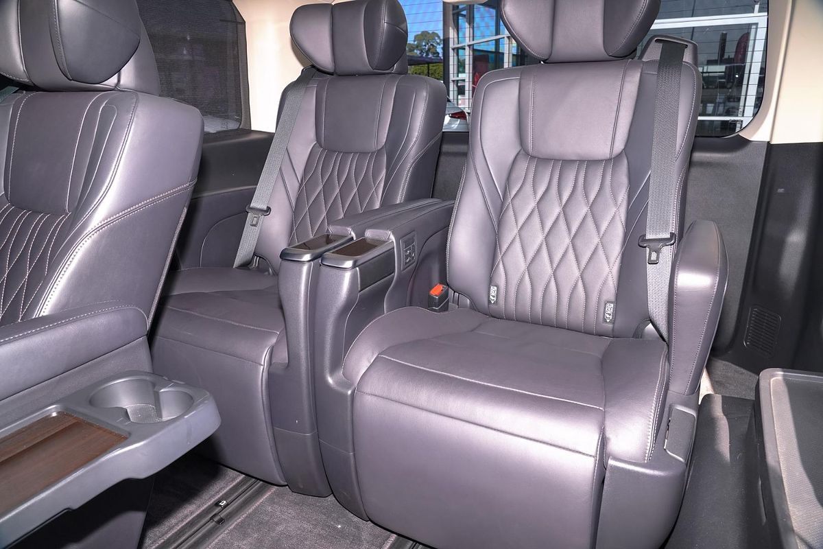 2019 Toyota Granvia VX GDH303R