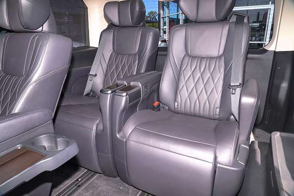 2019 Toyota Granvia VX GDH303R