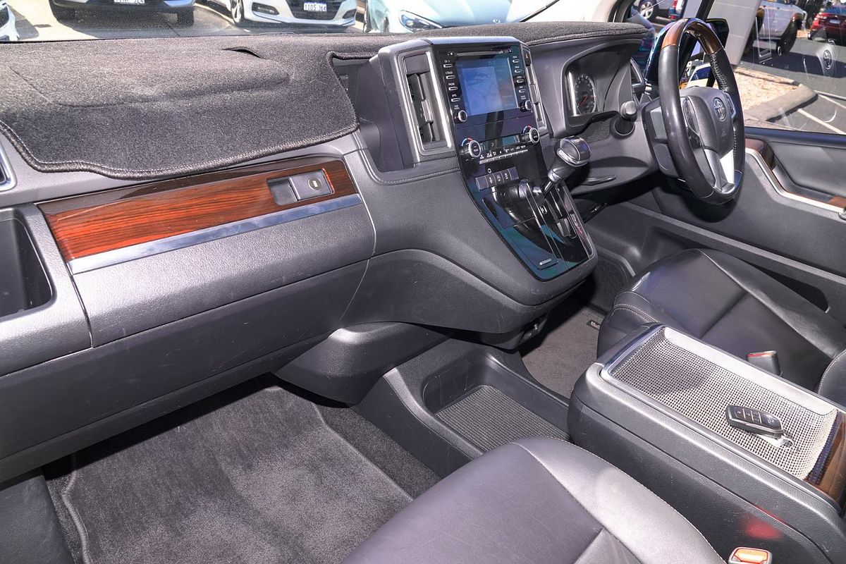 2019 Toyota Granvia VX GDH303R
