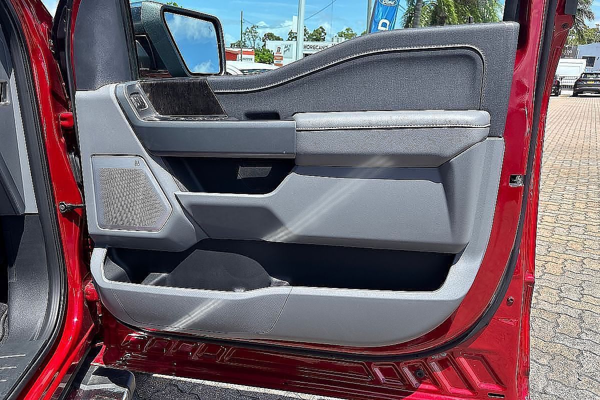 2023 Ford F-150 Lariat 4X4 LWB