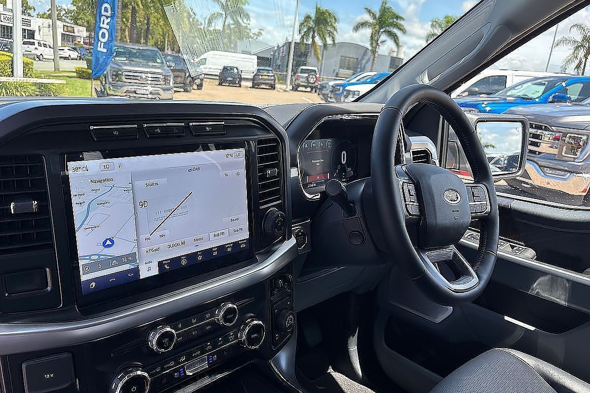 2023 Ford F-150 Lariat 4X4 LWB