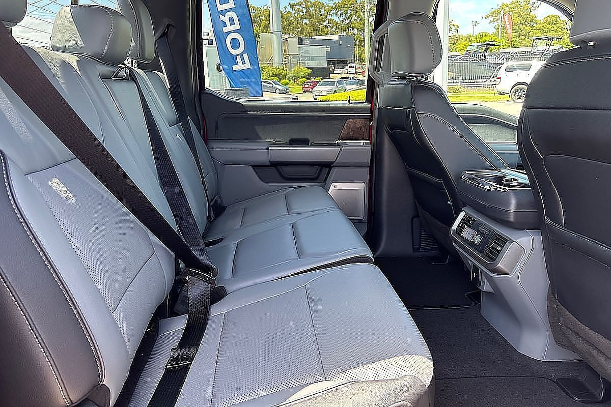 2023 Ford F-150 Lariat 4X4 LWB