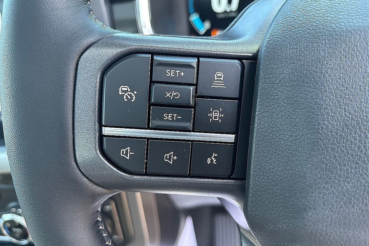 2023 Ford F-150 Lariat 4X4 LWB