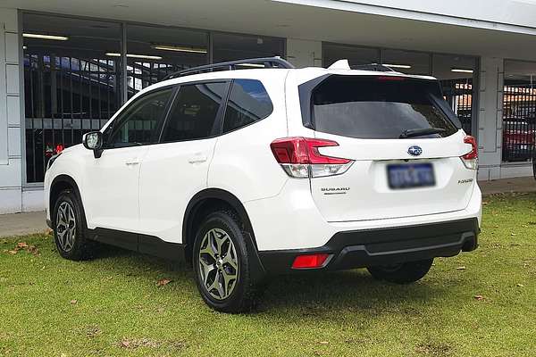 2023 Subaru Forester 2.5i S5