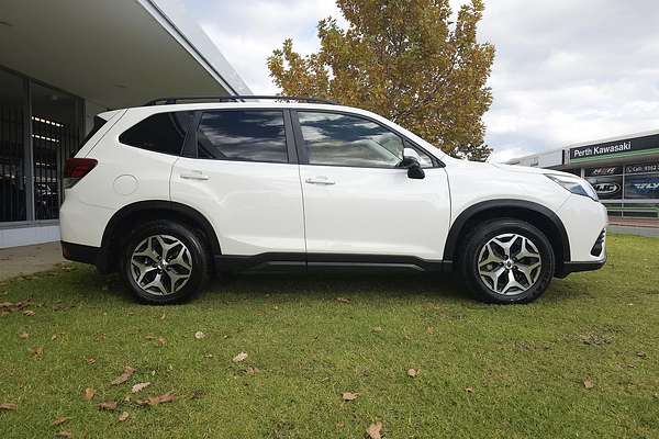2023 Subaru Forester 2.5i S5