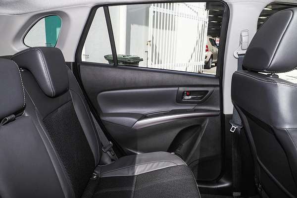 2024 Suzuki S-Cross ALLGRIP Prestige JYB