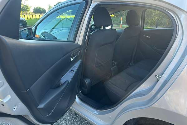 2024 Mazda 2 G15 Evolve DJ Series