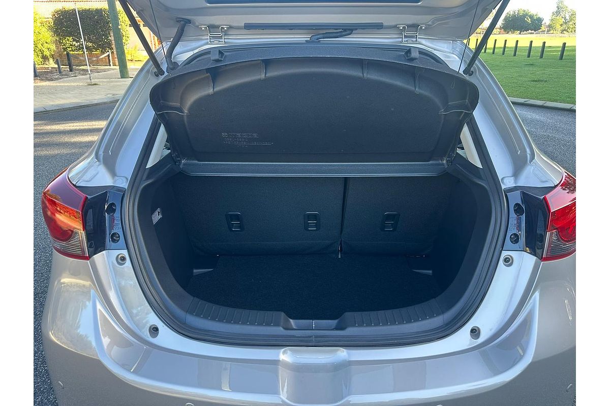 2024 Mazda 2 G15 Evolve DJ Series
