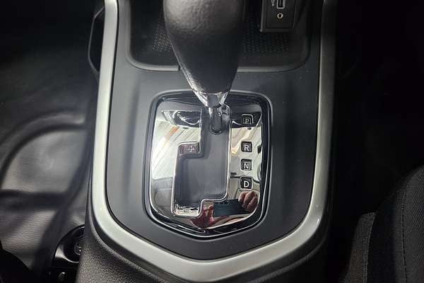 2025 Nissan Navara SL D23 4X4